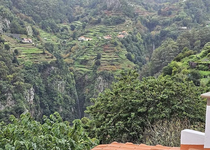 Julia, Mountain Retreat