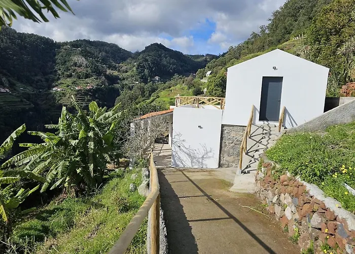 Julia, Mountain Retreat Vila